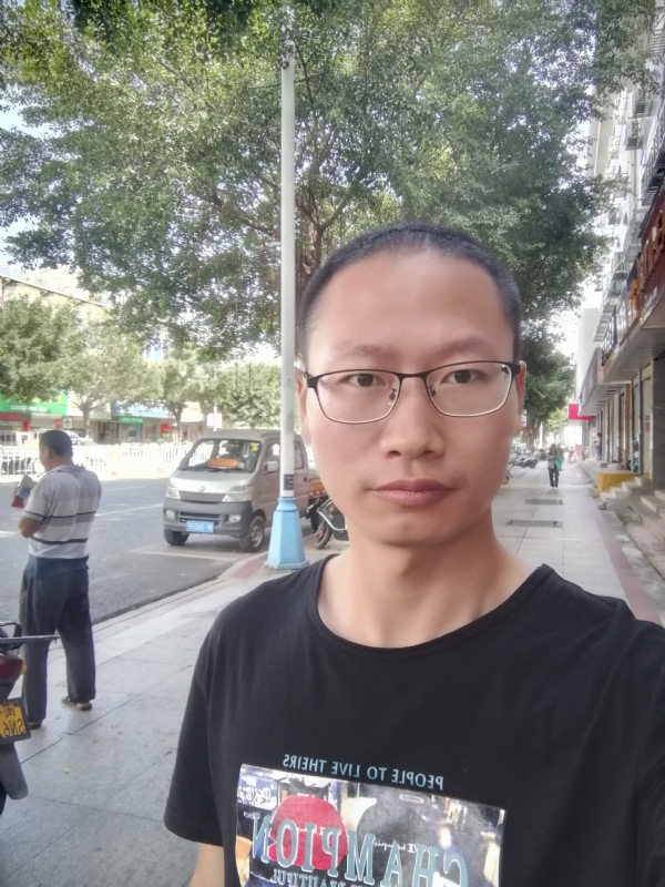 老虎的第一张照片--龙海征婚网