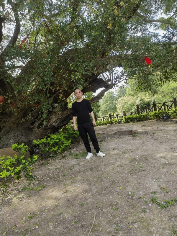 师傅被妖怪吃了的第一张照片--龙海征婚网
