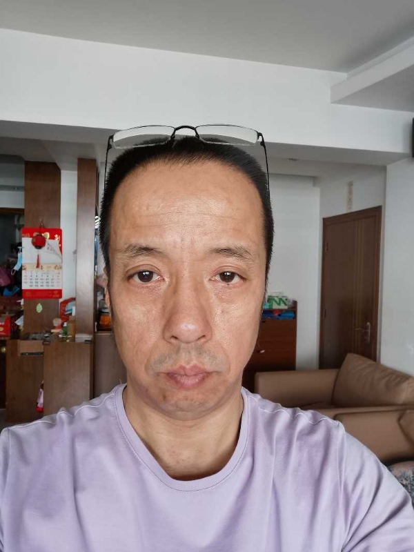 萨博的第一张照片--龙海征婚网