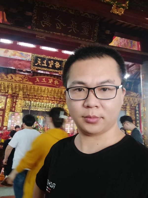 天哥的第一张照片--龙海征婚网