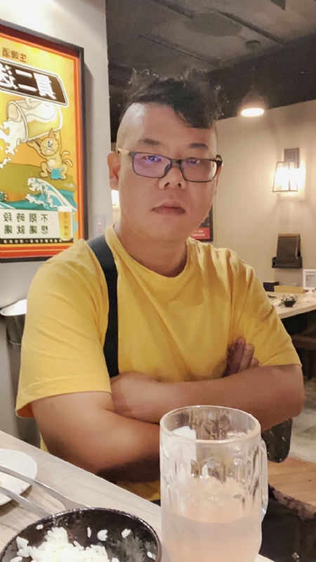 公爵的第一张照片--龙海征婚网