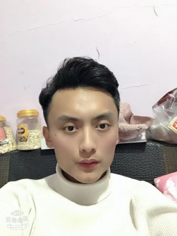 独孤一人的第一张照片--龙海征婚网