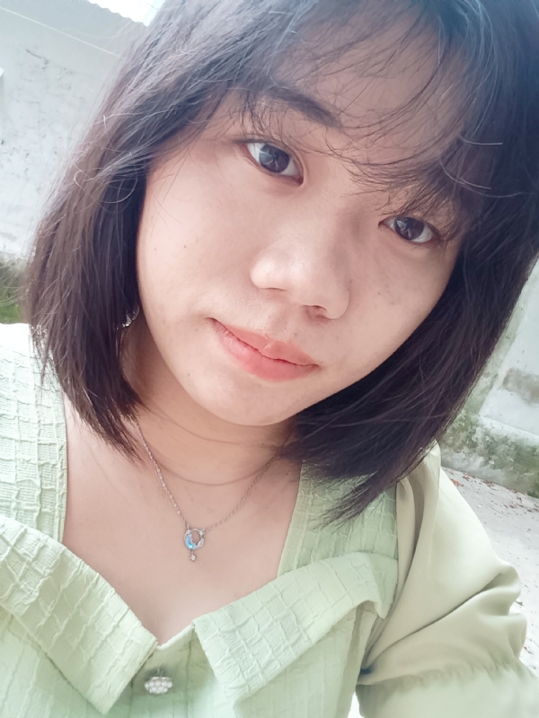 栀初的第一张照片--龙海征婚网
