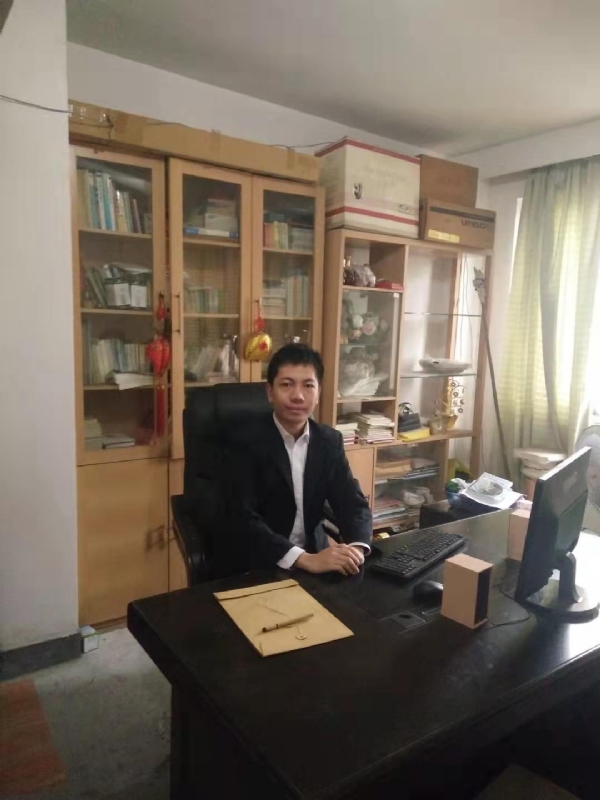 临冬城公爵的第一张照片--龙海征婚网