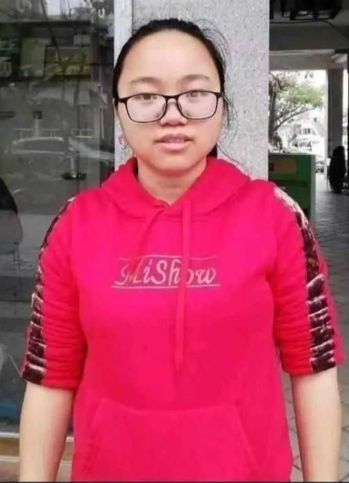 简单的第一张照片--龙海征婚网