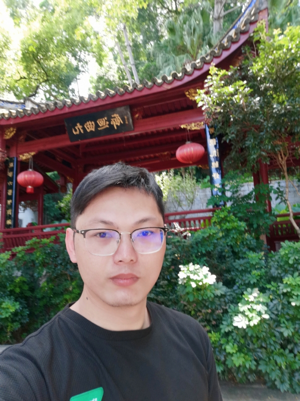 墨枫的第一张照片--龙海征婚网