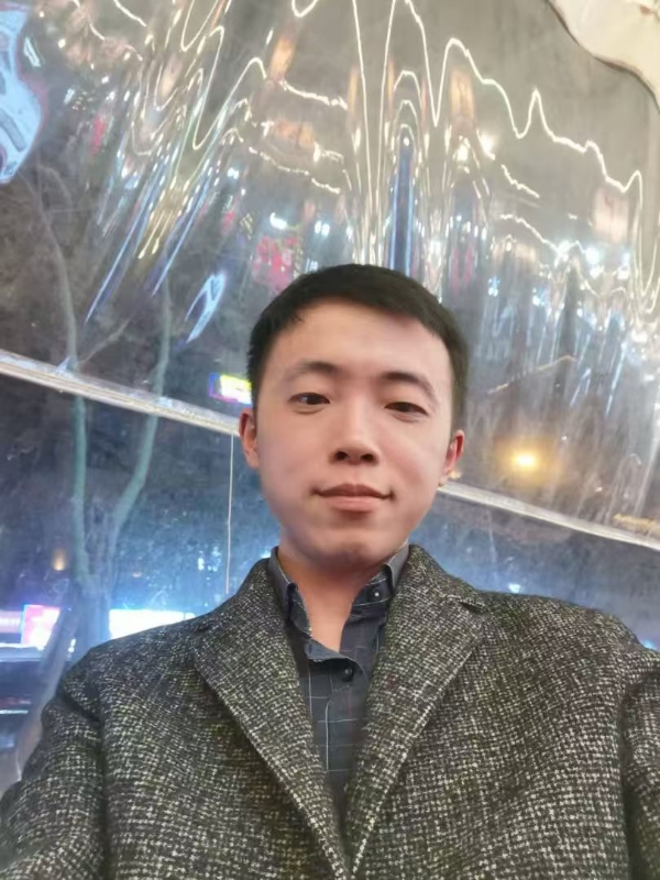 孤客的第一张照片--龙海征婚网