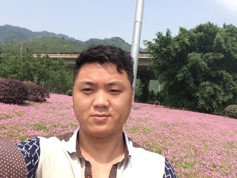 过日子的第二张照片--龙海征婚网
