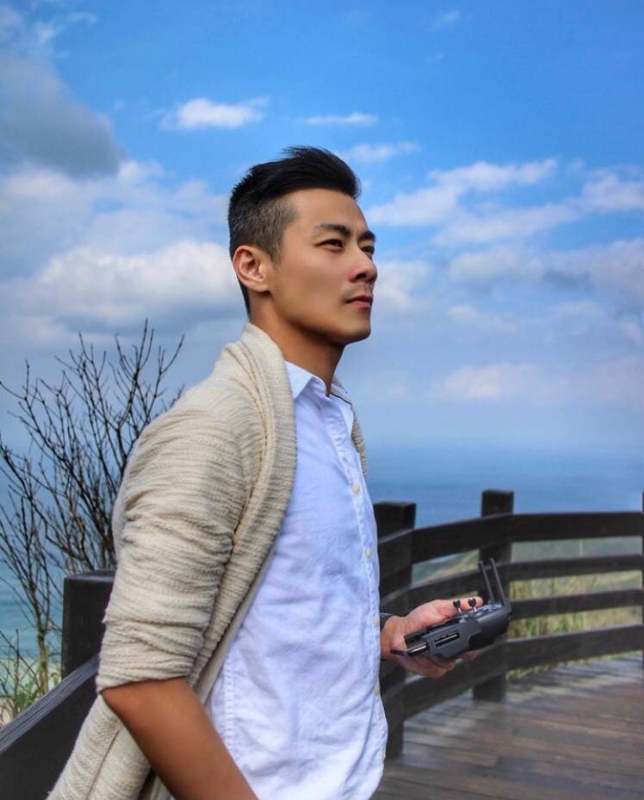 蓝天的第一张照片--龙海征婚网