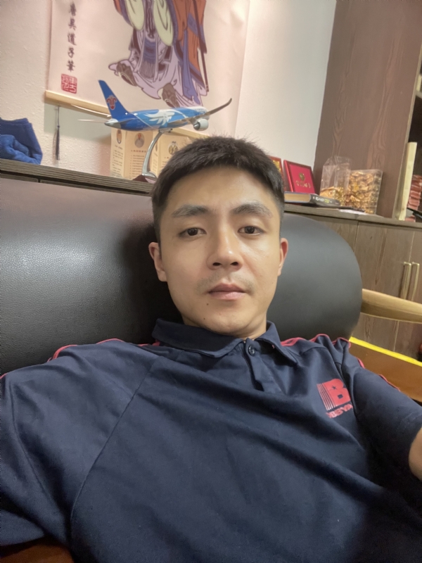 曾曾日上的第一张照片--龙海征婚网