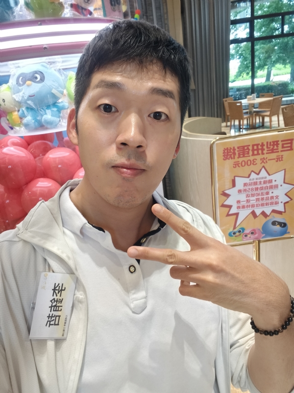 銪哲的第一张照片--龙海征婚网