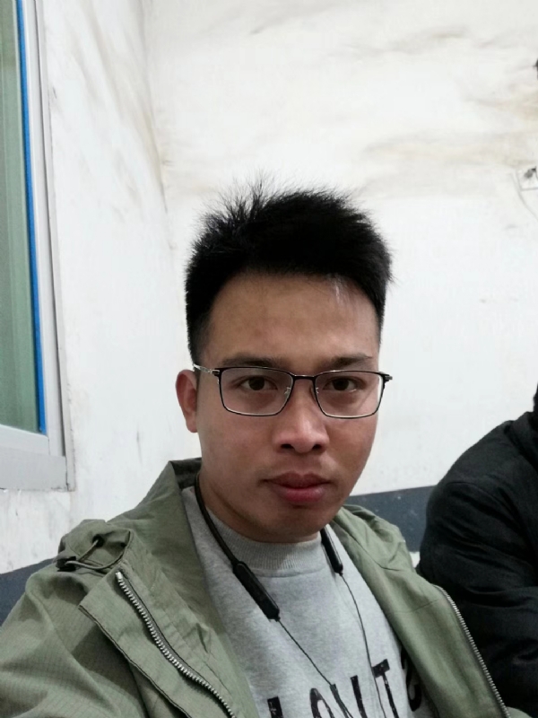 吴子星的第二张照片--龙海征婚网